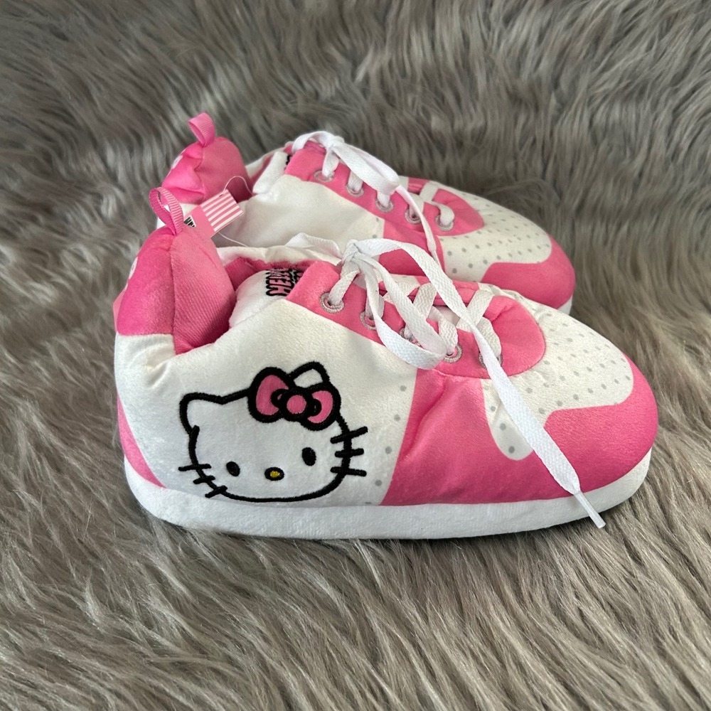 Hello Kitty By Sanrio Slipper‎ Sneakers Girls Size 2-3 Pink White Slip On Shoes